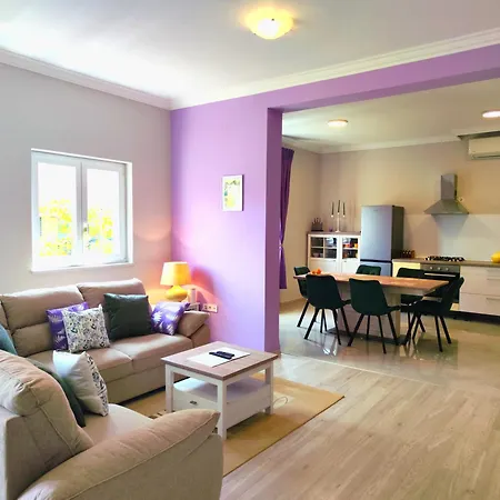 Apartman Gabi - Private Parking