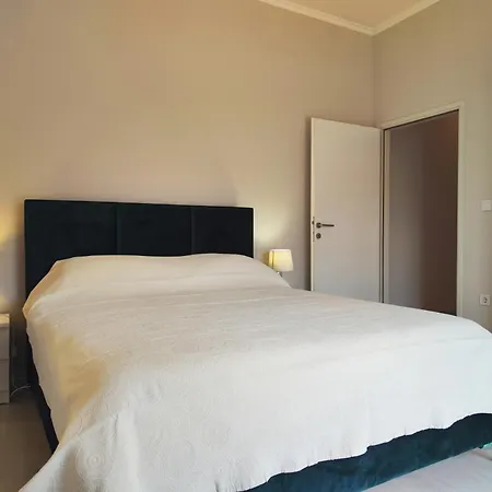 Gabi - Private Parking Apartmán