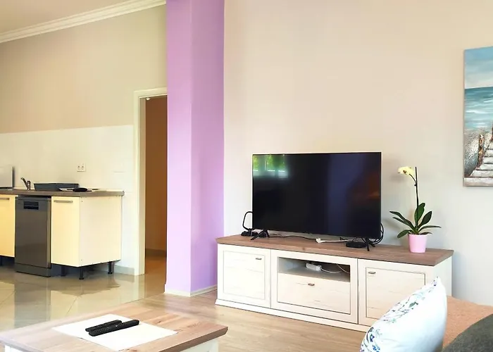 Gabi - Private Parking