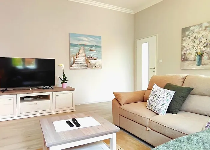 Gabi - Private Parking Apartment